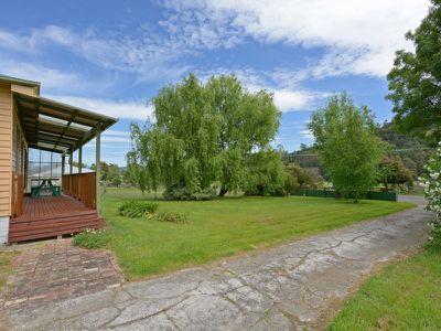981 Woodbridge Hill Road, Gardners Bay