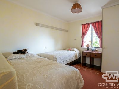 873 Polhill Road, Wellingrove