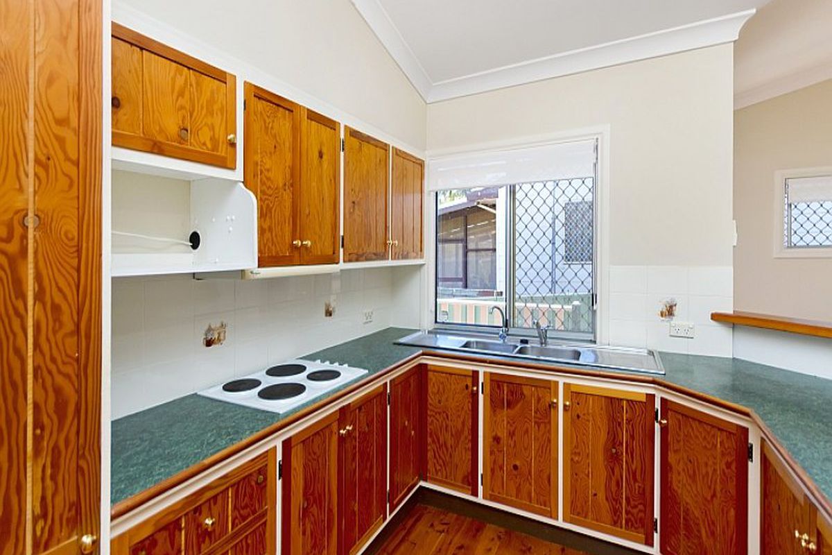 1 / 80 Lowanna Avenue, Forresters Beach