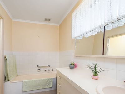 2 / 32 Clark Street, Wangaratta