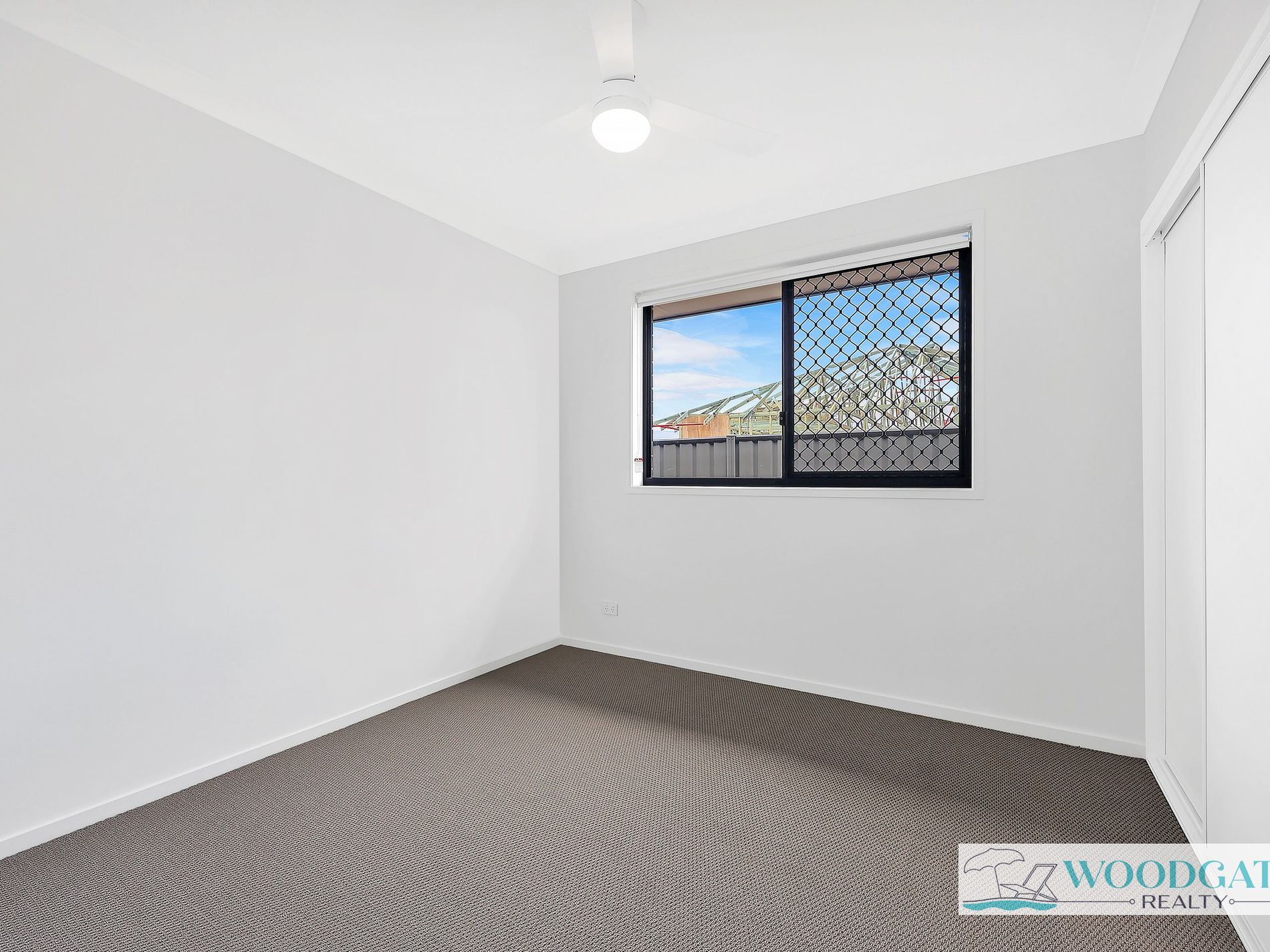 1 / 15 Oystercatcher St, Woodgate
