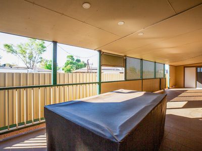 2 Bottlebrush Crescent, South Hedland