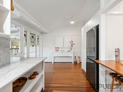 537 Ashmore Road, Ashmore