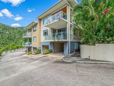1 / 15 Flame Tree Court, Airlie Beach