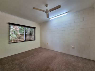 4 Wisteria Street, Atherton