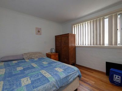78 South Street, Forster