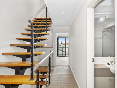 6 Boans Lane, East Perth