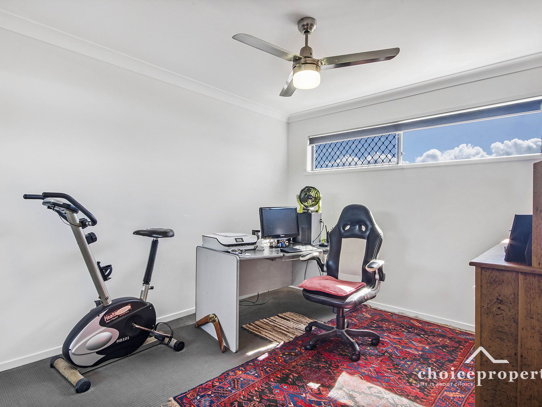 2 / 8 KAURI CRESCENT, Peregian Springs