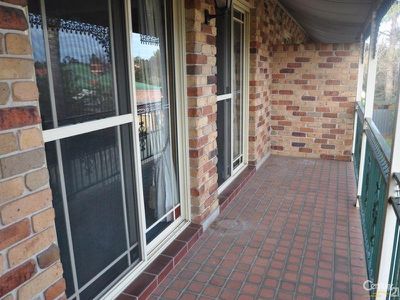 11 / 77 Bultje Street, Dubbo