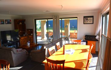 5 Anembo Avenue, Summerland Point