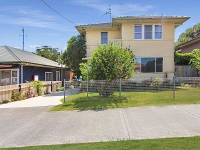 4 / 17 Helen Street, Forster