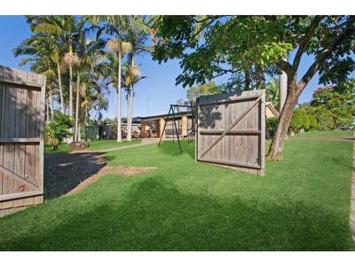 1 Hall Court, Tewantin