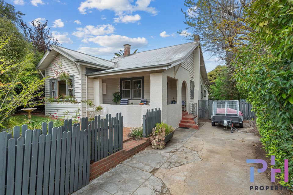 3 Houston Street, Flora Hill