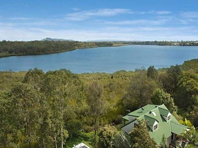 6 Val Crescent, Noosaville