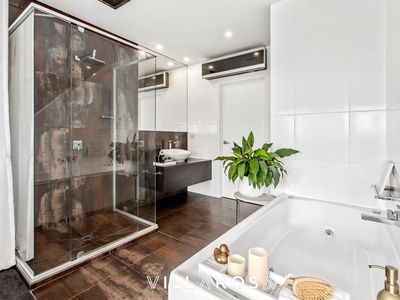 1 / 74 Little Ryrie Street, Geelong
