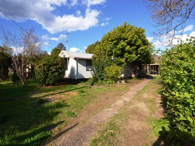 2 Valley Avenue , Mount Beauty