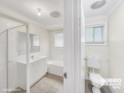 24 John Glen Place, Dubbo