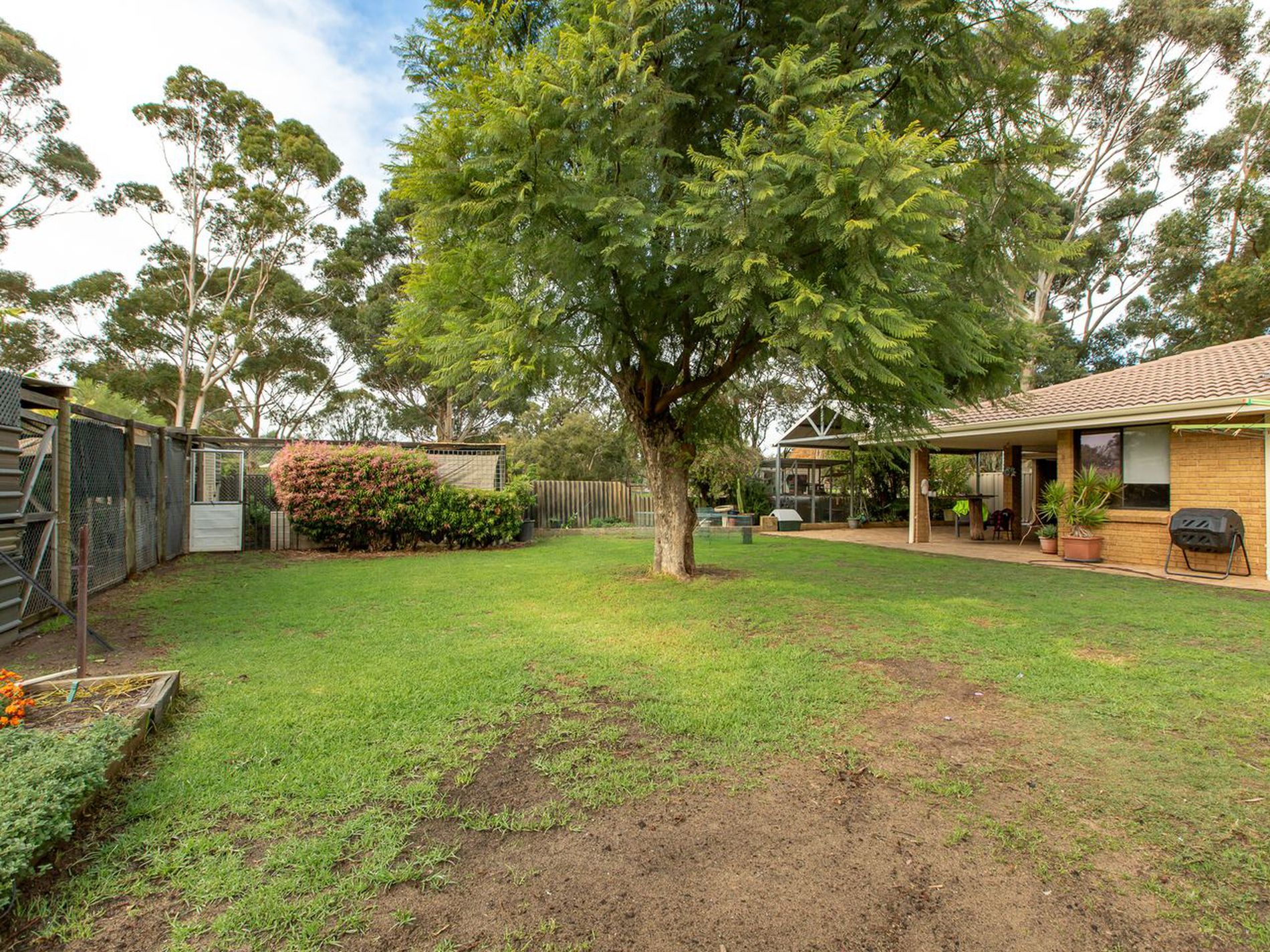 24 Hutchinson Road, Burekup
