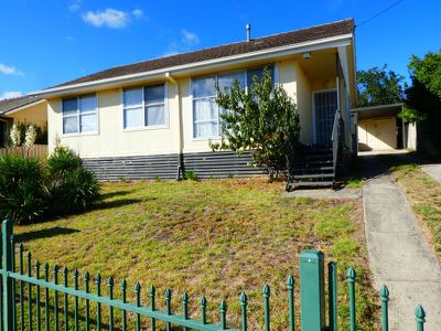 6 Martindale Crescent, Seymour