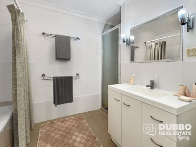 10 Wilkins Street, Dubbo