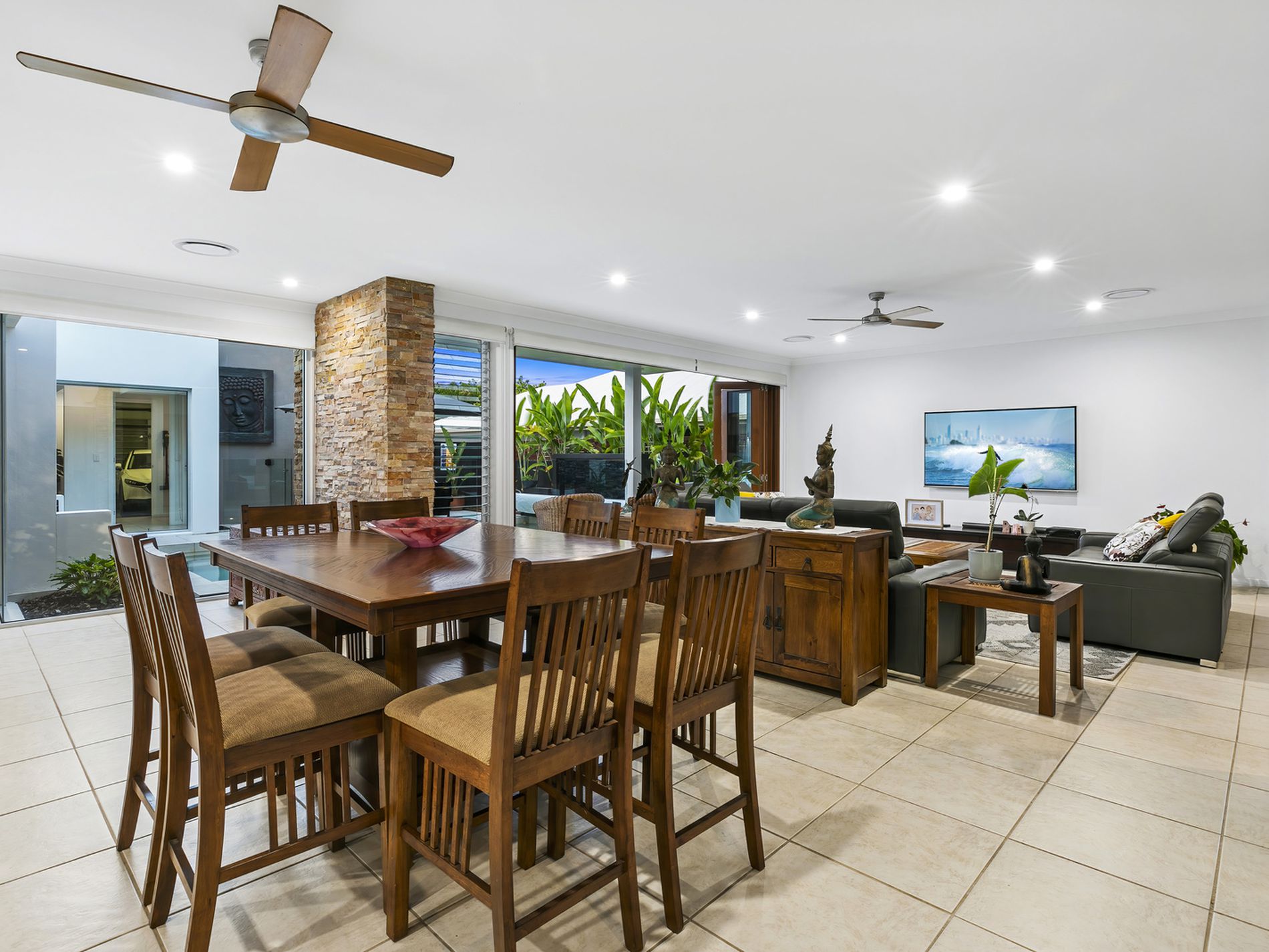 71 The Avenue, Peregian Springs