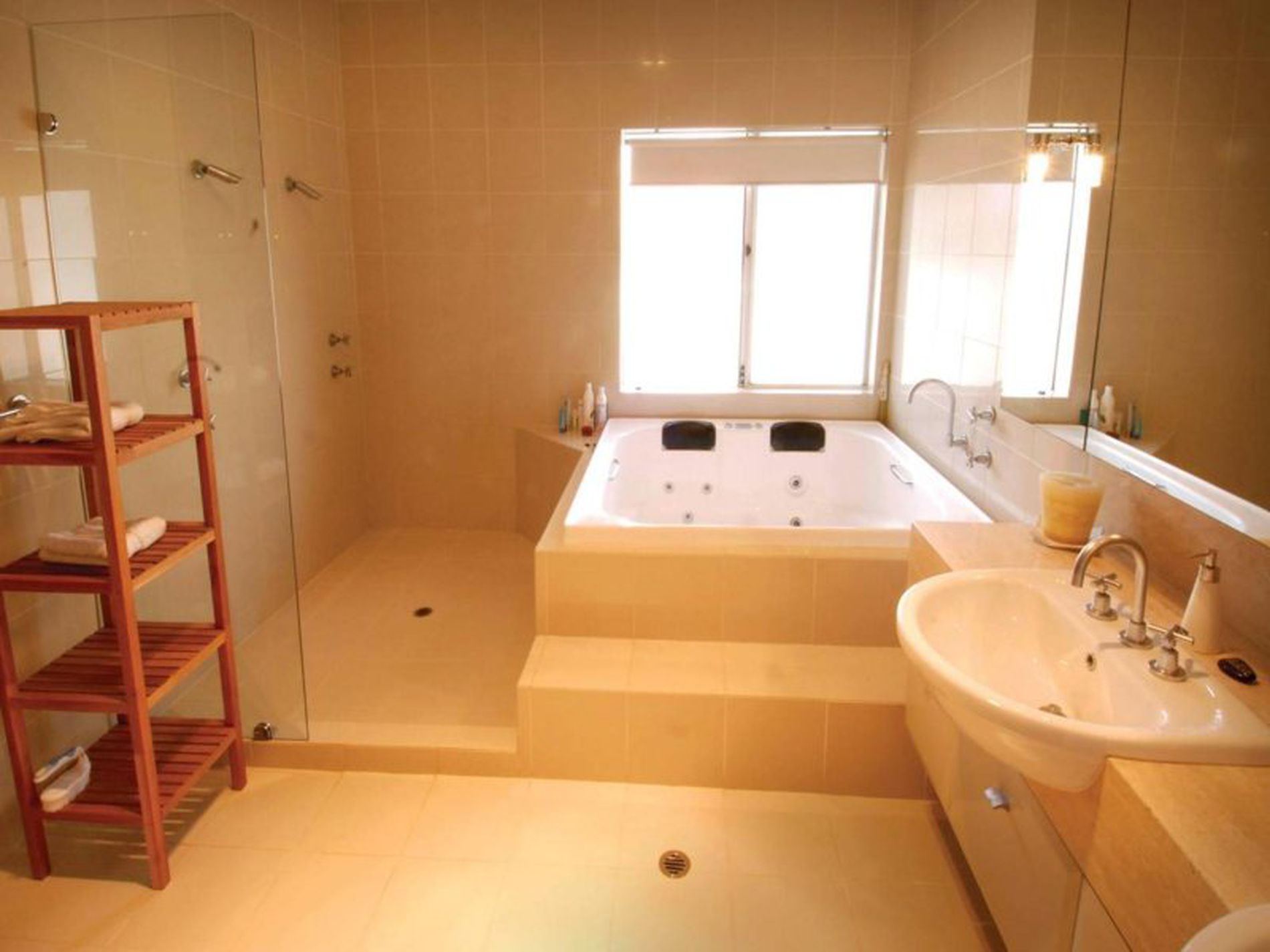 2 Longmore Parade, Kalgoorlie