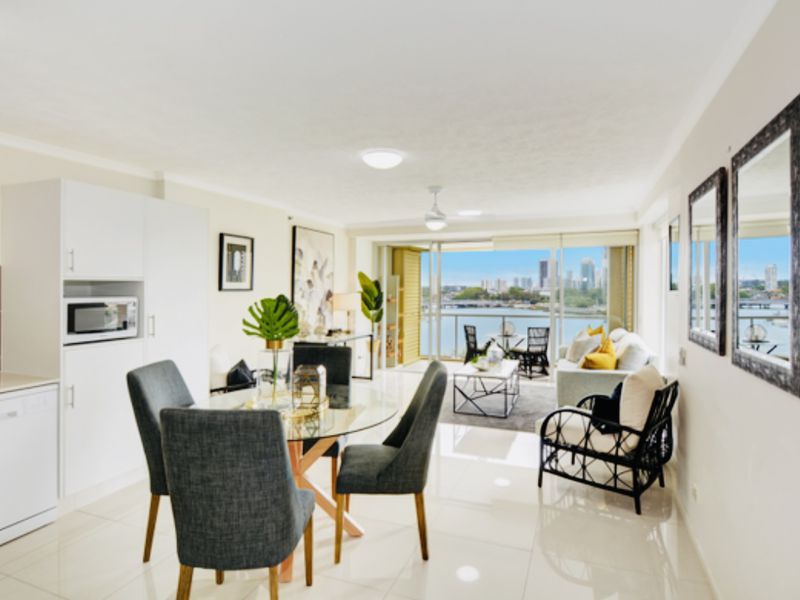 23 / 2894-2910 GOLD COAST HIGHWAY, Surfers Paradise