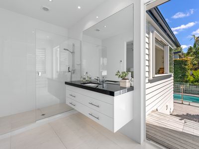 9 Penzance Road, Mairangi Bay