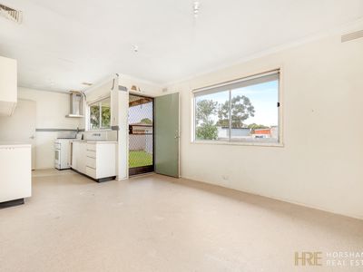 26 Forsyth Avenue, Horsham