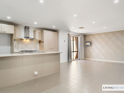 53 Stoneyfell Road, Point Cook