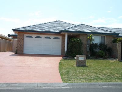 2 / 32 Correa Close, Tuncurry