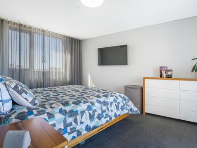 407 / 30 The Circus, Burswood
