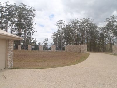 8 Manordowns Drive, D'aguilar