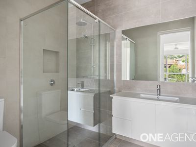 12B Bond Place, Mollymook Beach