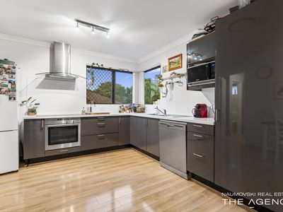 7 / 4 Lee Place, Noranda