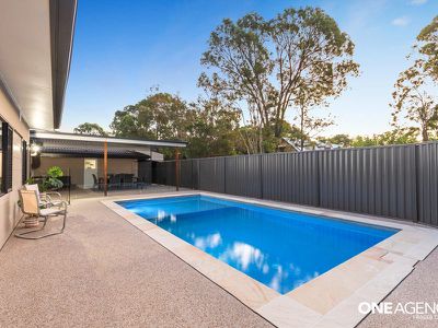 4 Paperbark Way, Urangan