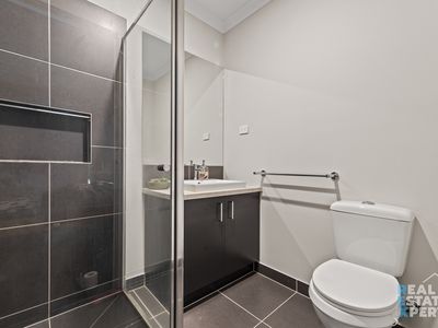 18 Vision Drive, Hampton Park