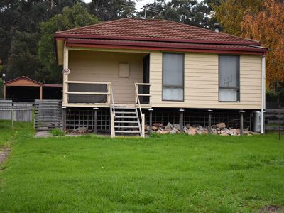 12 Brown Street, Mount Burr