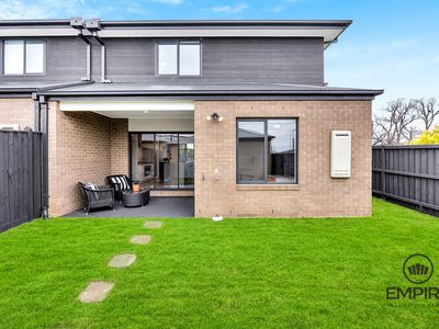 2 Plenty Way, Cranbourne North