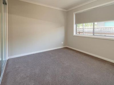 2 / 365 MACAULEY STREET, Albury