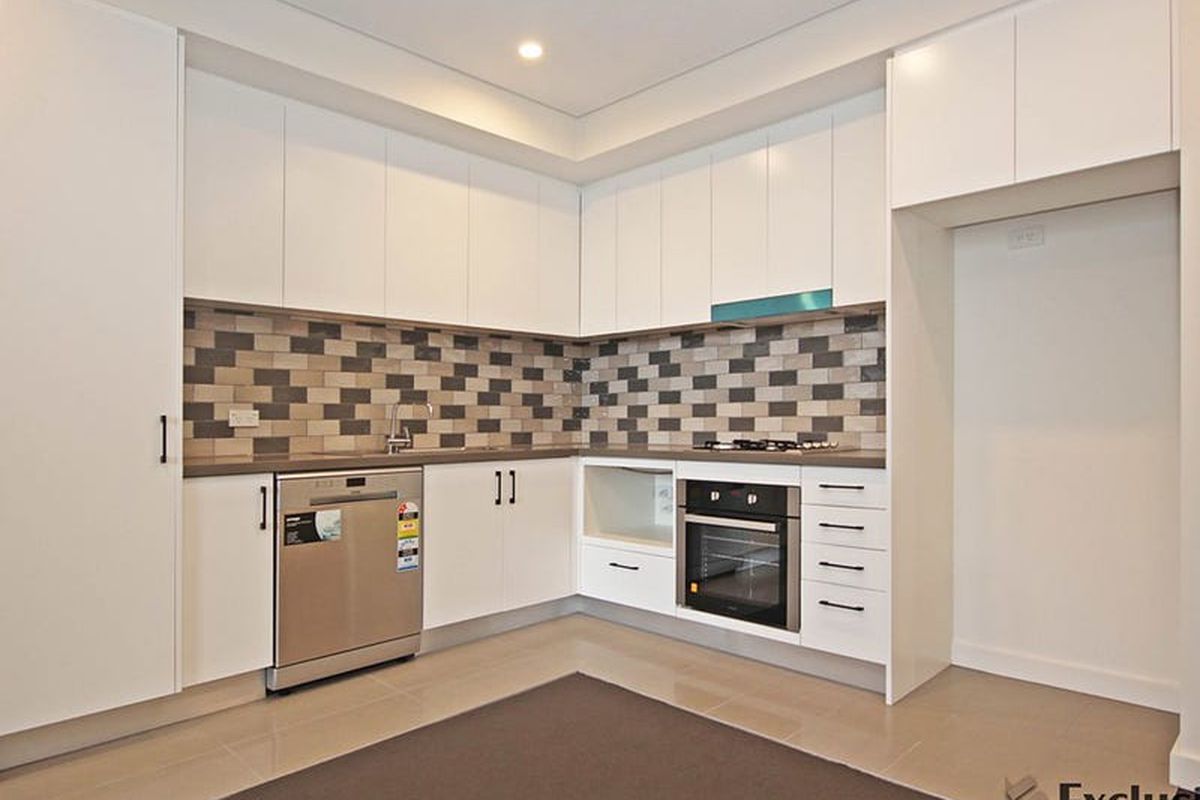 30 / 1 Kanoona Avenue, Homebush