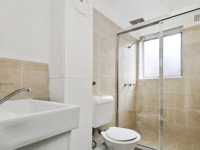 8 / 5 Lachlan Street, Liverpool