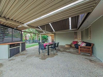 16 Ethion Drive, Regents Park