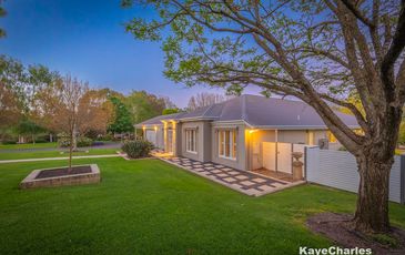 14 Valley Drive, Beaconsfield Upper