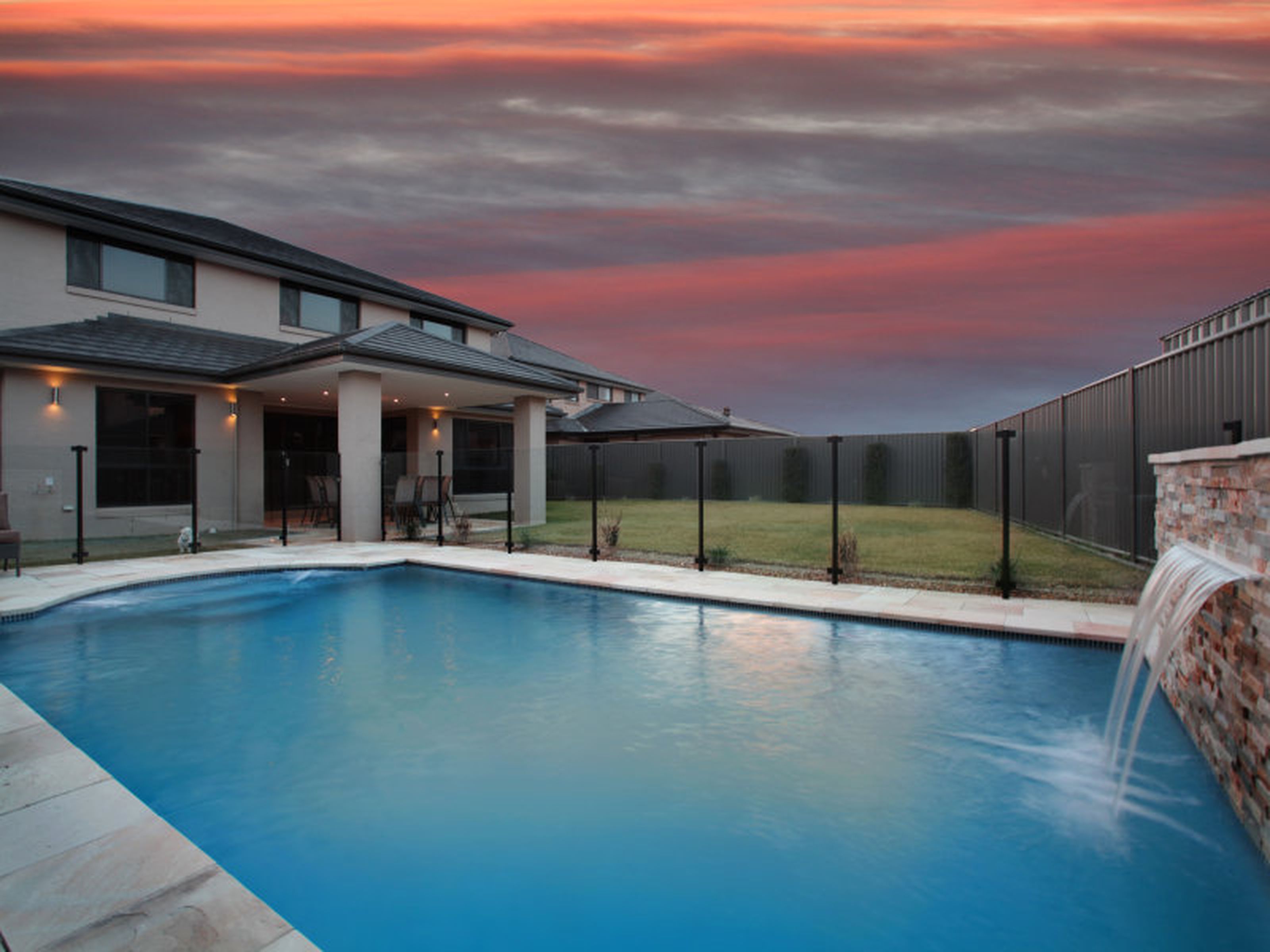 30 Bangalla Parade, GLENMORE PARK