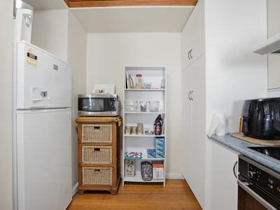 4 Mary Street, George Town