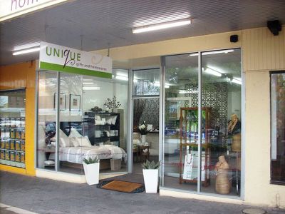 34 Roberts Ave,, Horsham
