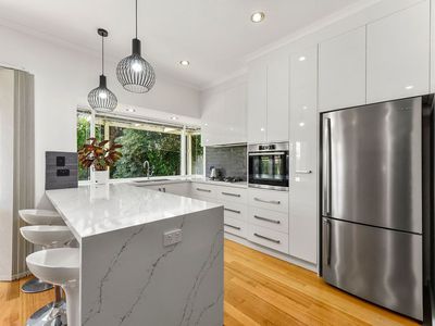 2 / 2B Lake Terrace West, Mount Gambier