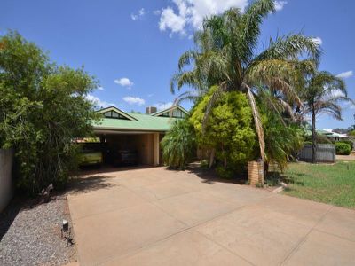 8 Seinor Street, Somerville