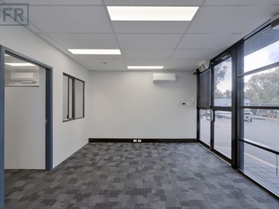 1 / 32 Bushland Ridge, Bibra Lake